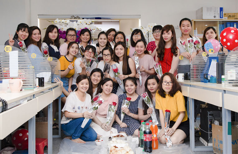 Công ty TNHH Đầu tư Quốc tế Hoàn Mỹ chào mừng ngày phụ nữ Việt Nam 20-10